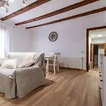 아파트 La Casa Del Escudo 루비엘로스 데 모라