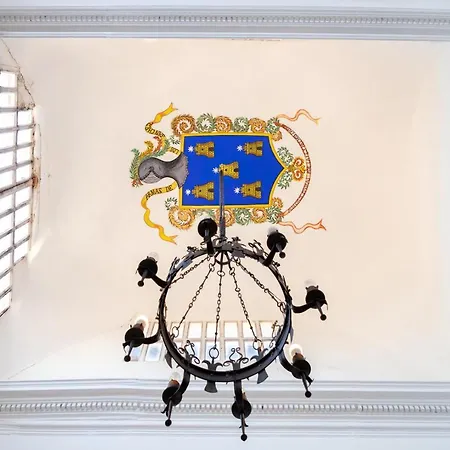 La Casa Del Escudo アパート *