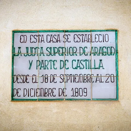 La Casa Del Escudo